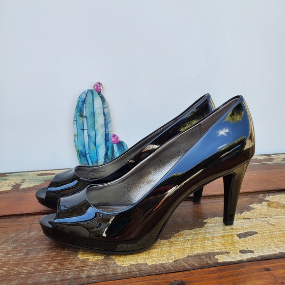 New Bandolino Open Toe Heels Pums Shoes Sz 8.5 - Picture 3 of 13